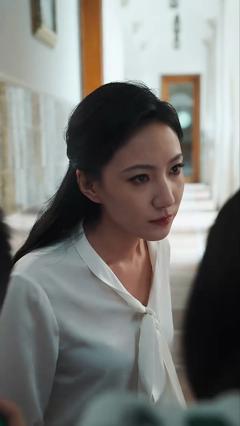 《腹黑女佣》